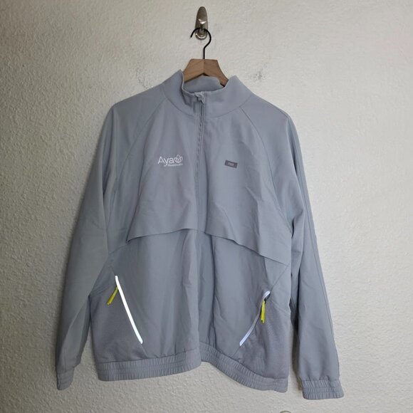 Figs Sydney Scrub Jacket AYA Healthcare Logo  in Gray Women's Size XXL - Picture 1 of 9